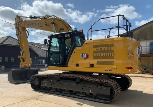 CAT 330 30t exacavator hire in colchester construction services essex